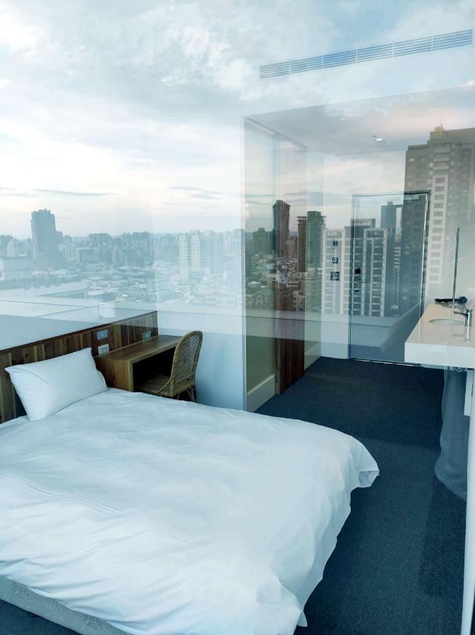 Star Hostel Taichung Parklane Exteriör bild